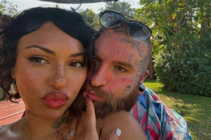 Teddy Swims' Love Life: Meet His Girlfriend