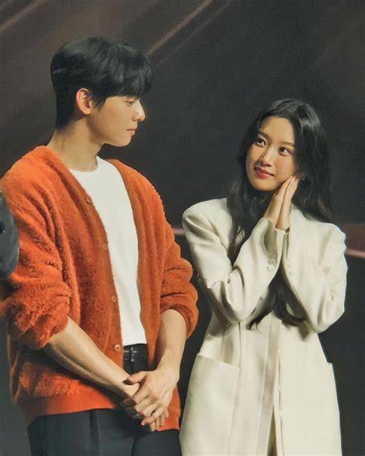 The Allure Of Cha Eun Woo And Moon Ga Young: A Captivating Duo On Screen