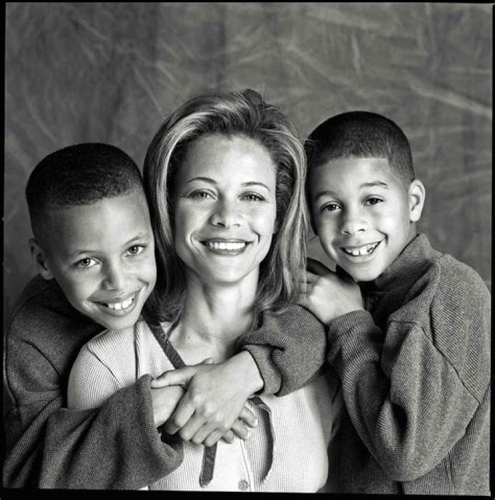 The Early Life And Journey Of Sonya Curry: A Rising Star In Her Youth