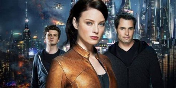 The Ensemble Behind The Time-Traveling Sci-Fi Classic