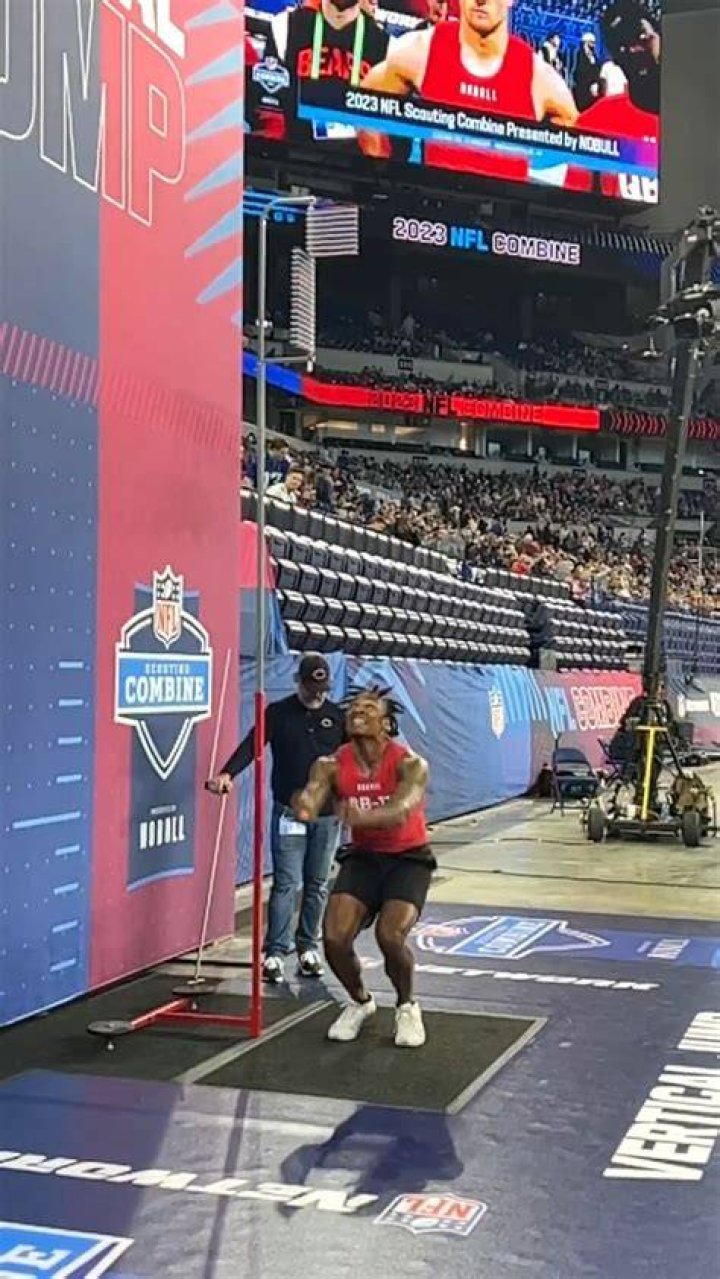 The Highest Vertical Jump Ever Recorded