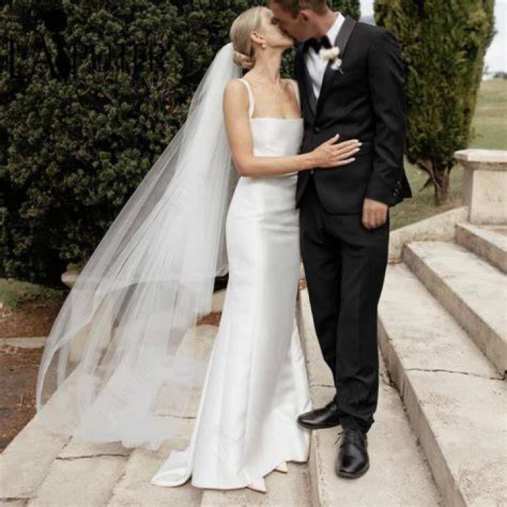 The Secret Wedding Of Comedian Brian Quinn: Uncovering The Details