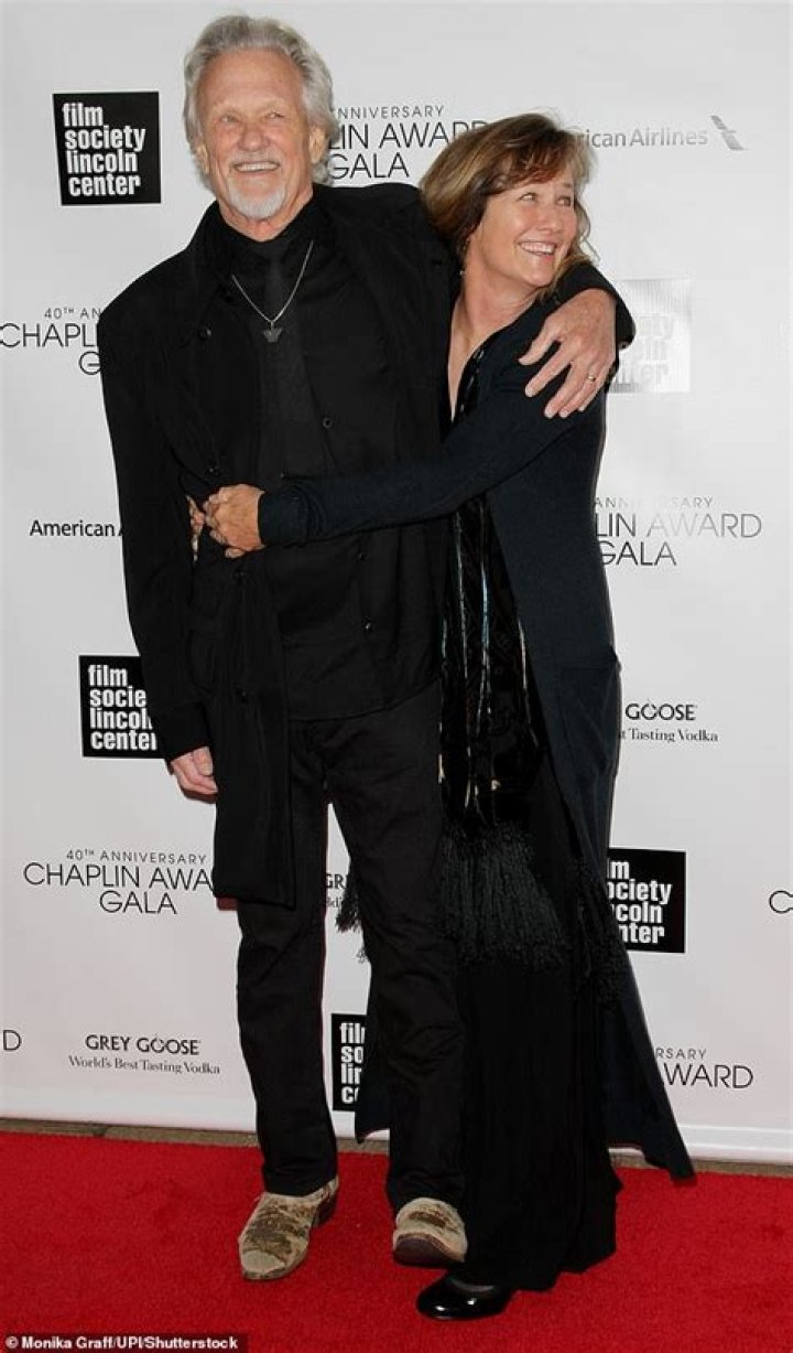 The Tragic Loss Of Kris Kristofferson's First Wife