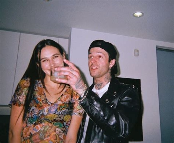 The Ultimate Guide To Jesse Rutherford And Devon Lee Carlson: Their Love Story And Style