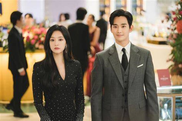 The Ultimate Guide To Kim So Hyun's Girlfriend
