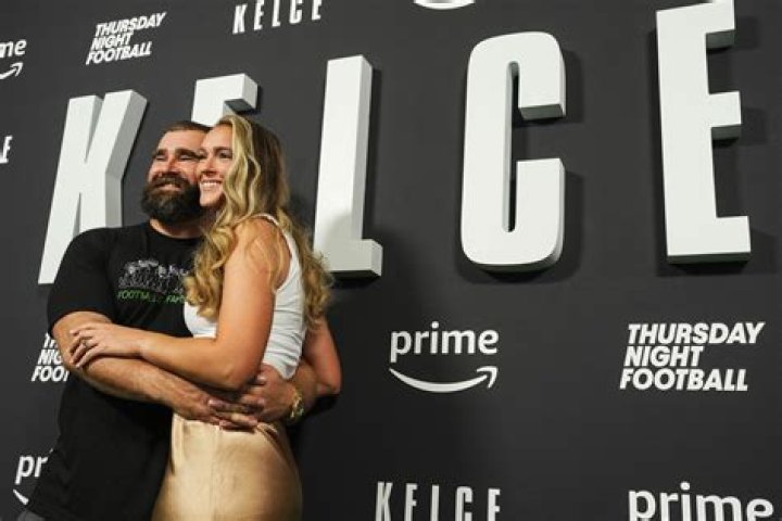 The Ultimate Guide To Kylie Kelce's Pregnancy