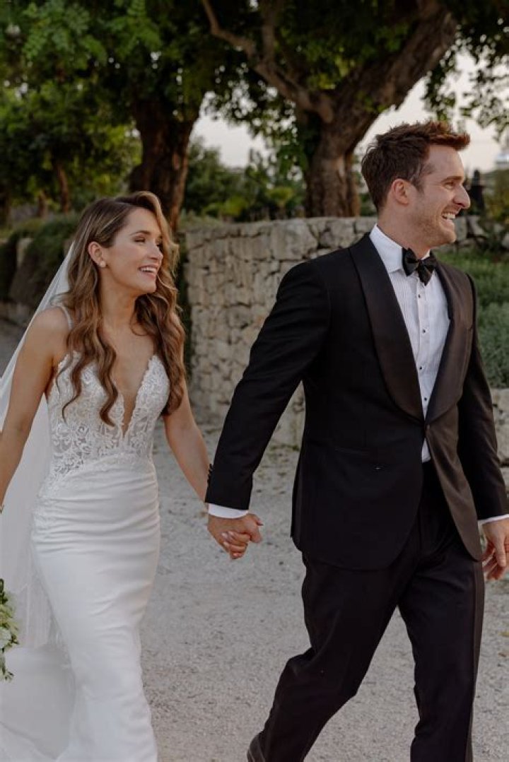 The Ultimate Guide To Mathew Hussey's Wife: Unlocking Empowerment And Success