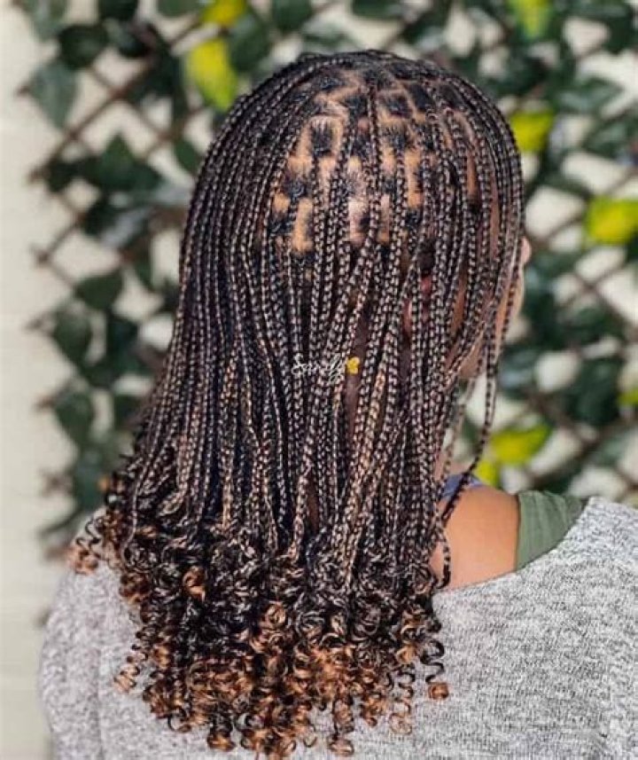 The Ultimate Guide To Stylish Short Knotless Braids For Every Occasion