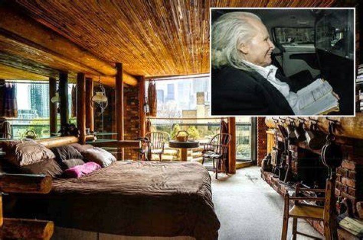 The Untold Truth About Peter Nygard's Wives