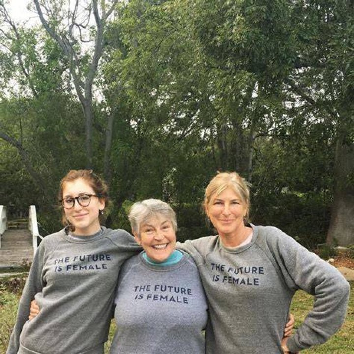 Tragic Loss: Helen Reddy's Daughter's Life Cut Short