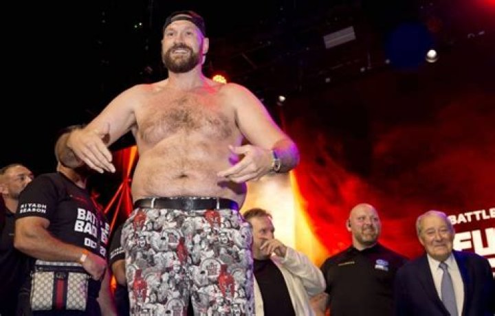 Tyson Fury's Astronomical Net Worth: Unveiling The Fortune By 2024