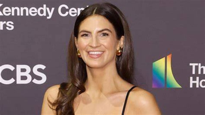 Uncover The Captivating Eye Color Of Kaitlan Collins