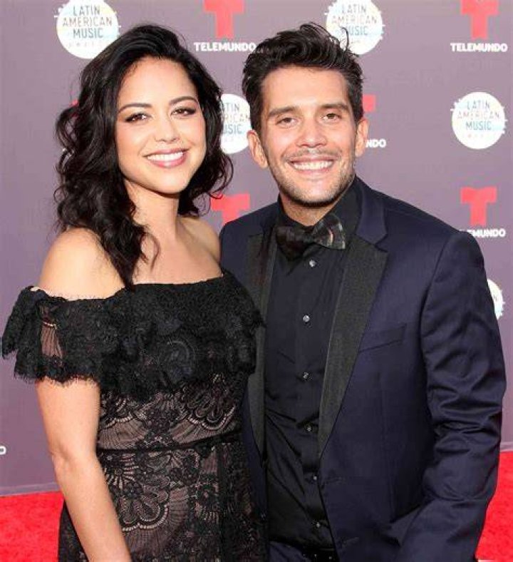 Uncover The Enduring Love Story Of Alyssa Diaz And Gustavo Nuez