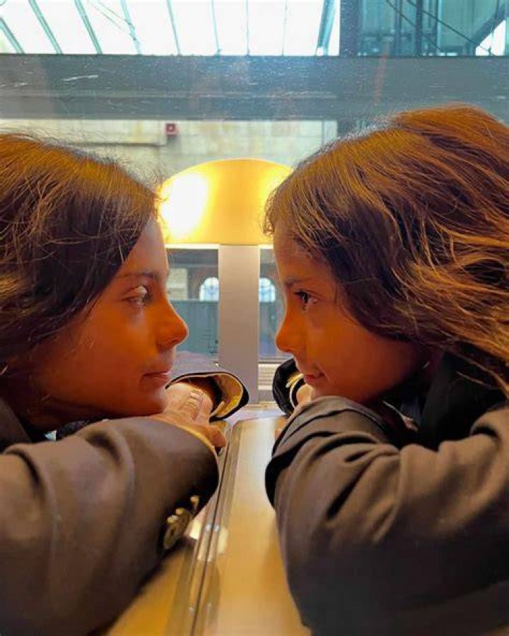 Uncover The Hidden Identity: Meet Zoe Saldana's Mysterious Twin Sister
