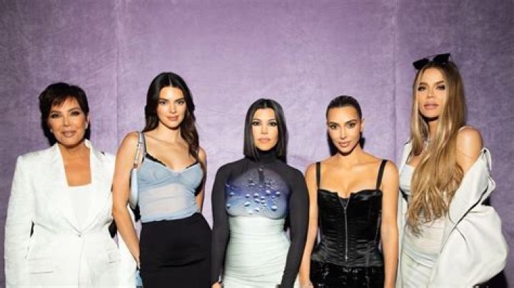 Uncover The Impressive Net Worth Of Khloe Kardashian