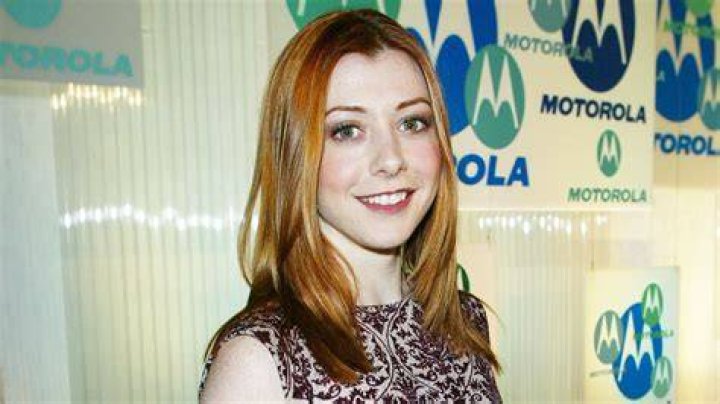 Uncover The Untold Story Of Alison Hannigan's Father