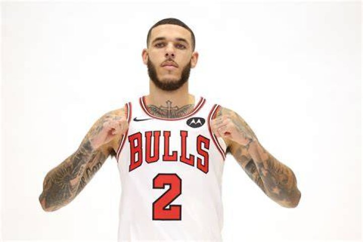 Uncovering Lonzo Ball's Age: A Detailed Insight