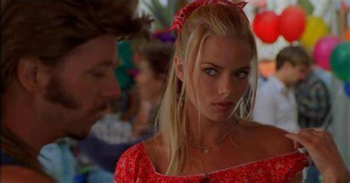 Unforgettable Jaime Pressly's Performance As Brandy In Joe Dirt: A Cinematic Gem