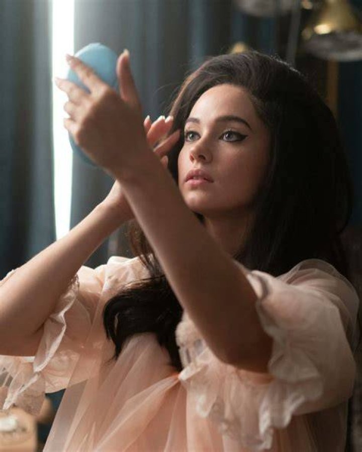 Unforgettable Moments With Alexia Echevarria: A Reality Queen's Journey