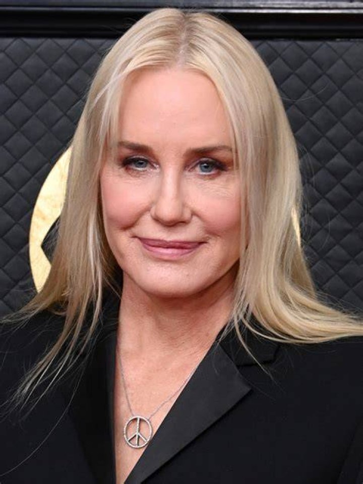 Unlocking Secrets: The Truth Behind Daryl Hannah's Choice