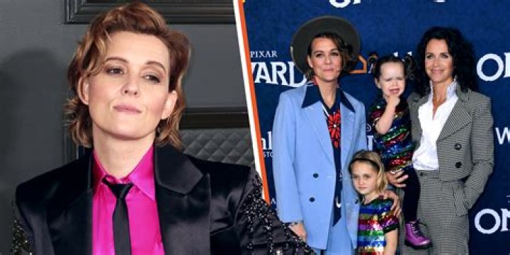 Unraveling Melissa McCarthy's Daughters' Journey
