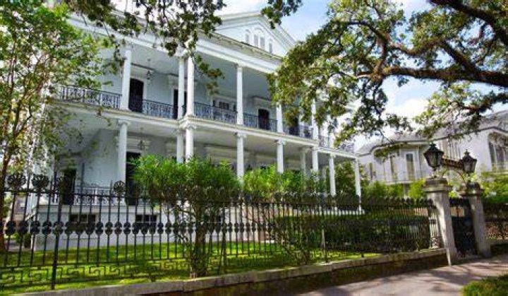 Unveiling Lil Wayne's New Orleans Mansion: Discoveries And Insights