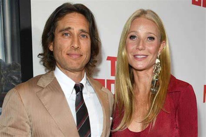 Unveiling Secrets: Brad Falchuk's Ex-Wife Exposed!