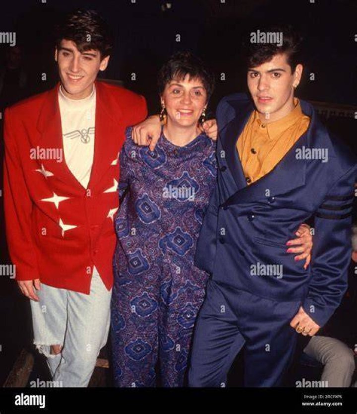 Unveiling The Age Of Jonathan Knight's Mother: A Journey Through Family Ties