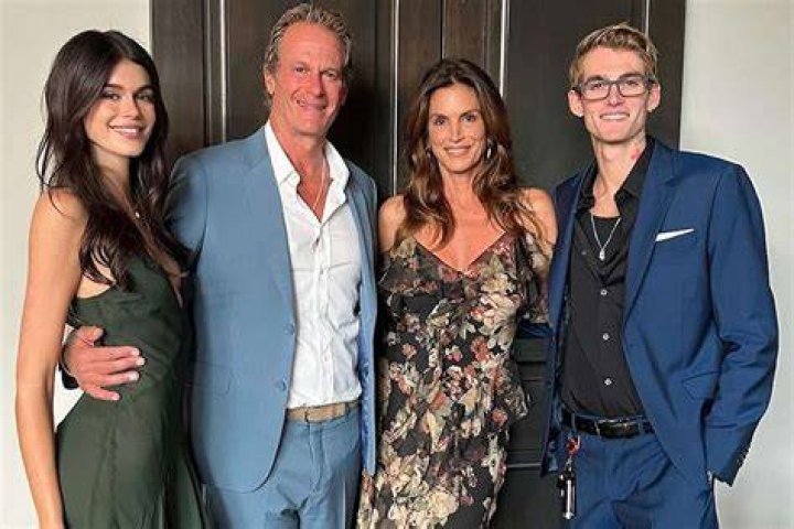 Unveiling The Extraordinary Life And Influence Of Cindy Crawford's Husband