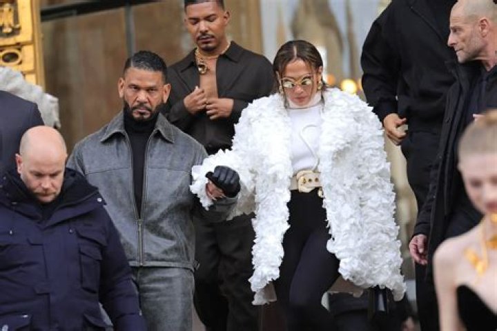 Unveiling The Fortune Of Benny Medina: Insights And Surprises