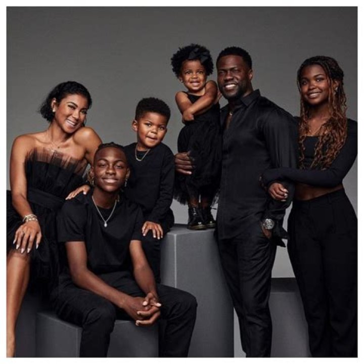 Unveiling The Hart-Felt: Discoveries In Kevin Hart's Family Photos