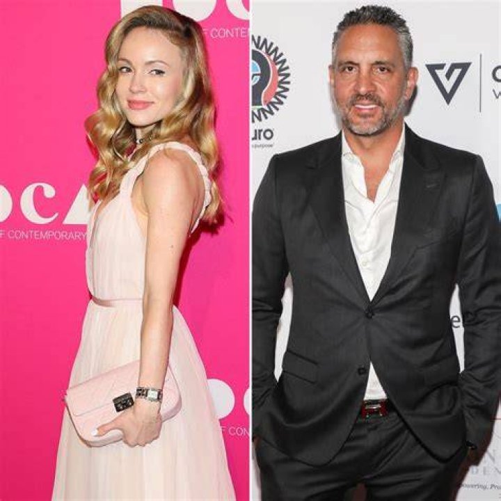 Unveiling The Lineage: Who Is Mauricio Umansky's Father?