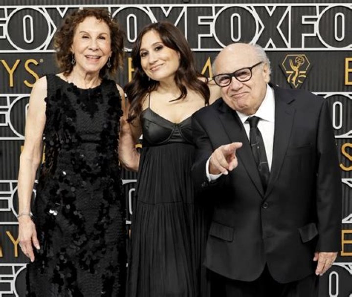 Unveiling The Mystery: Danny DeVito's Daughter Revealed