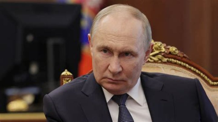 Unveiling The Mystery: Putin's Height In Inches