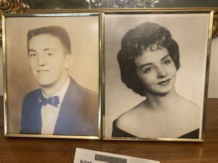 Unveiling The Secrets: Mandy Buford, Barry Sanders' Wife, And Her Untold Story