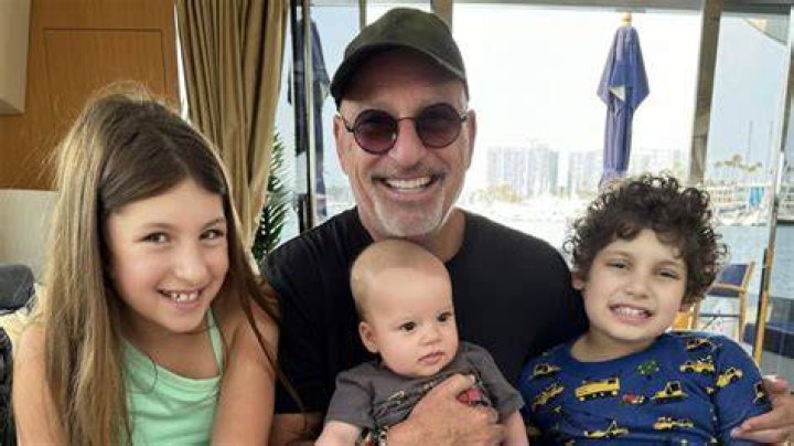 Unveiling The Untold Story Of Howie Mandel's Parents: Discoveries And Insights