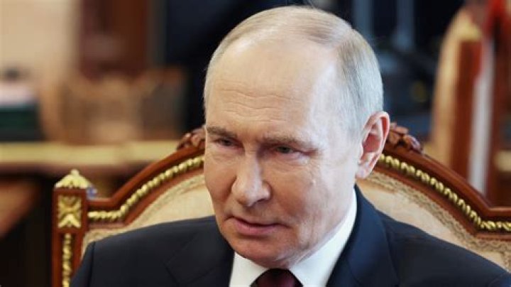Vladimir Putin's Height: Uncovering The Truth Behind The Kremlin's Tall Tale