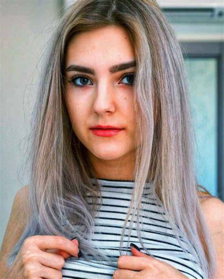 VlogB | Erin OHearn- Net Worth, Wiki, Age, Height, Husband, Marriage