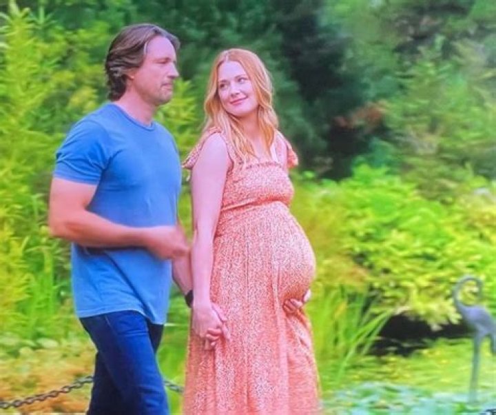 Was Alexandra Breckenridge Pregnant In Real Life On Virgin River?