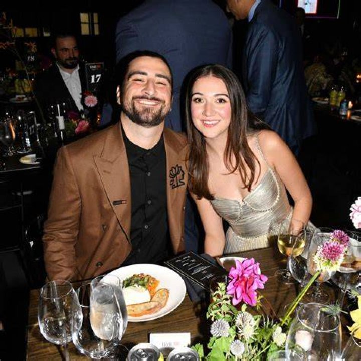 Was Noah Kahan Ever Married? Learn The Truth