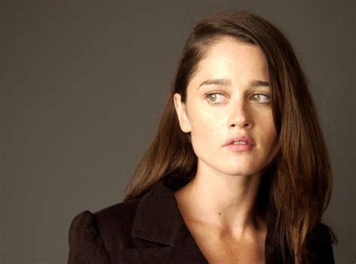 Watch Robin Tunney's Impressive Career In Movies And TV