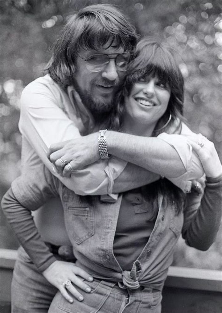 Waylon Jennings' Wife: When Did She Pass Away?