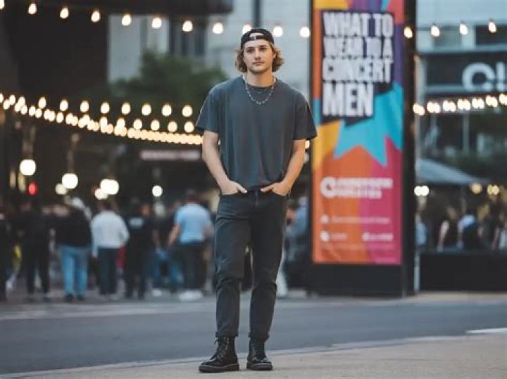 What To Wear To A Concert For Guys