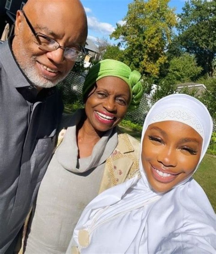 Where Do SZA's Parents Come From? Uncovering Her Family's Origins