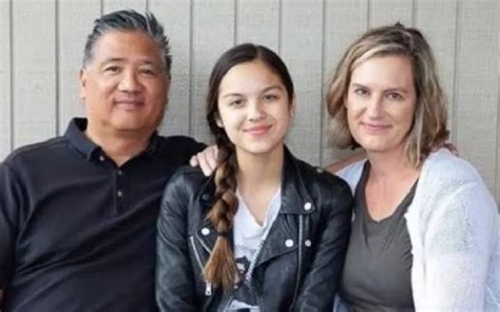 Where In The World Are Olivia Rodrigo's Parents From?