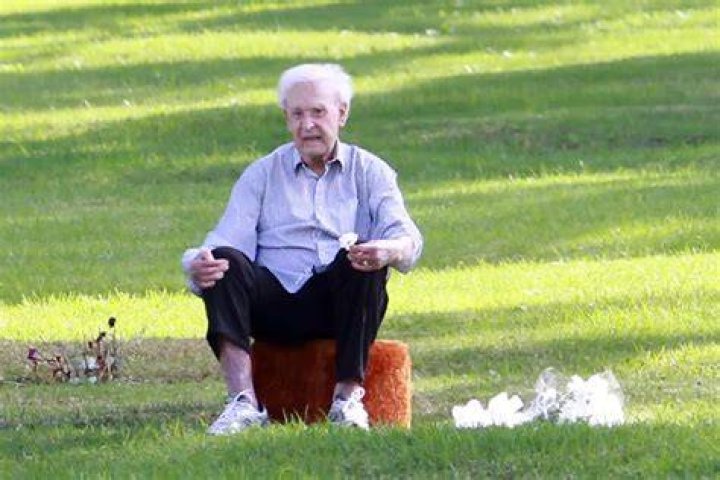 Where Is Bob Barker Now? Marriage, Kids, Net Worth