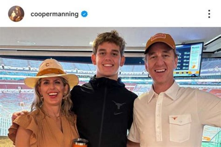 Who are Arch Mannings dad Cooper Manning and mom Ellen Heidingsfelder? ·
