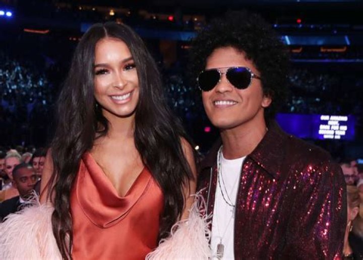 Who Is Bruno Mars Girlfriend?