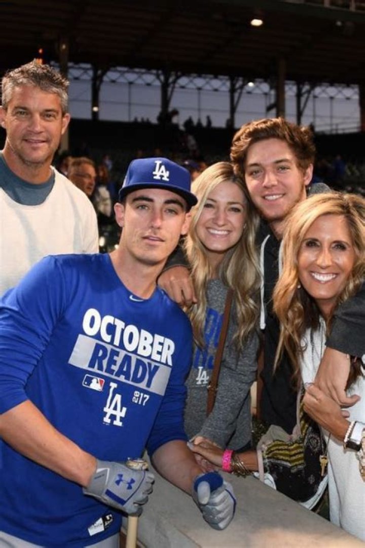 Who Is Cole Bellinger? Cody Bellinger Brother- Sister Ashli