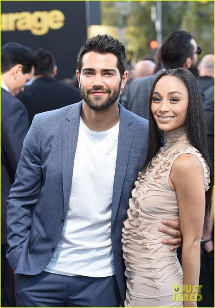 Who Is Jesse Metcalfe's Husband?